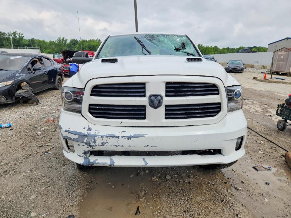 1C6RR7MT2GS287986 2016 RAM 1500 photo no. 5