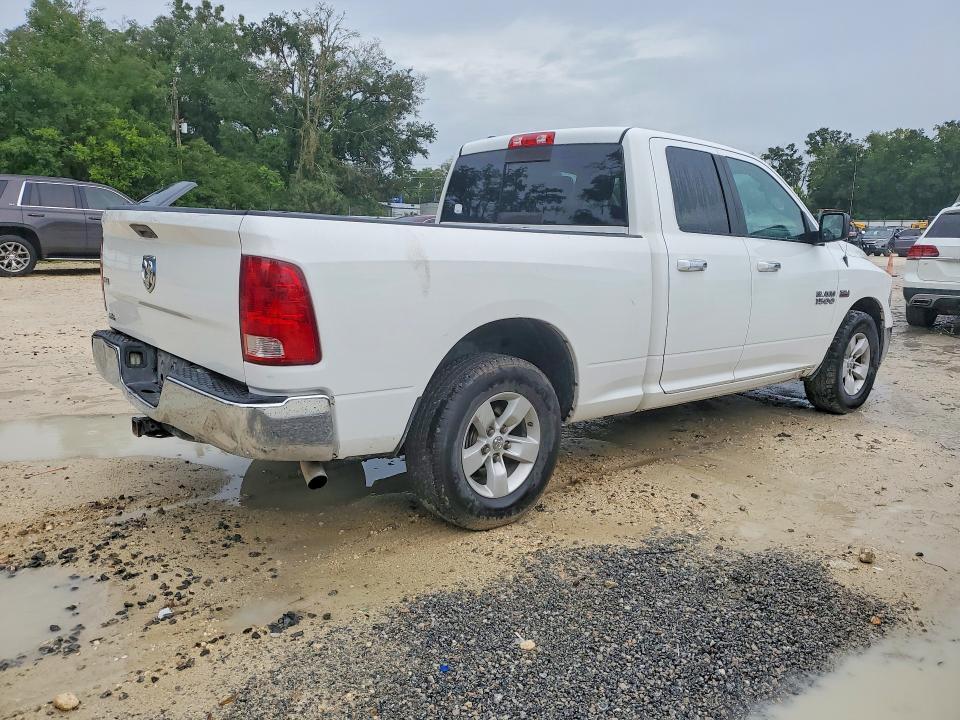 2016 RAM 1500 SLT — Фото 3 из 12