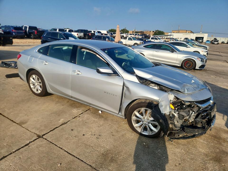 2022 CHEVROLET MALIBU LT — Фото 4 из 12
