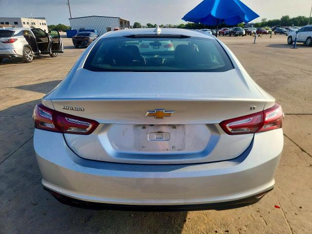 2022 CHEVROLET MALIBU LT — Фото 6 из 12