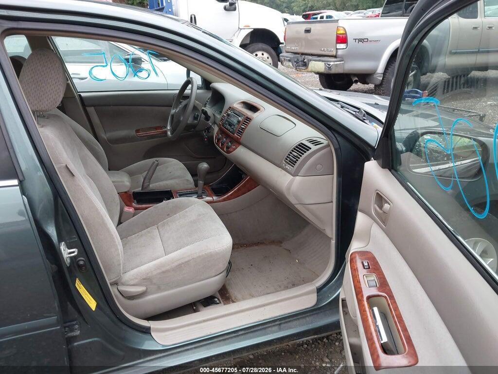 4T1BF30K04U070098 2004 TOYOTA CAMRY photo no. 5