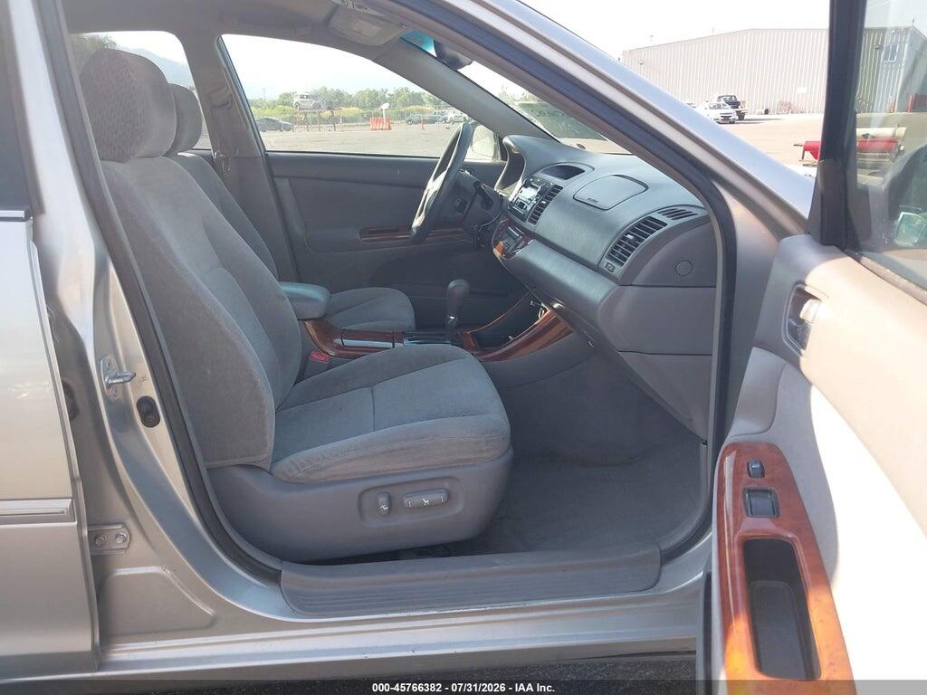 4T1BE32K84U932936 2004 TOYOTA CAMRY photo no. 5