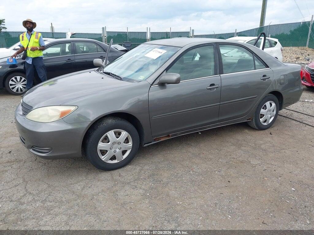 JTDBE30K440245063 2004 TOYOTA CAMRY photo no. 2