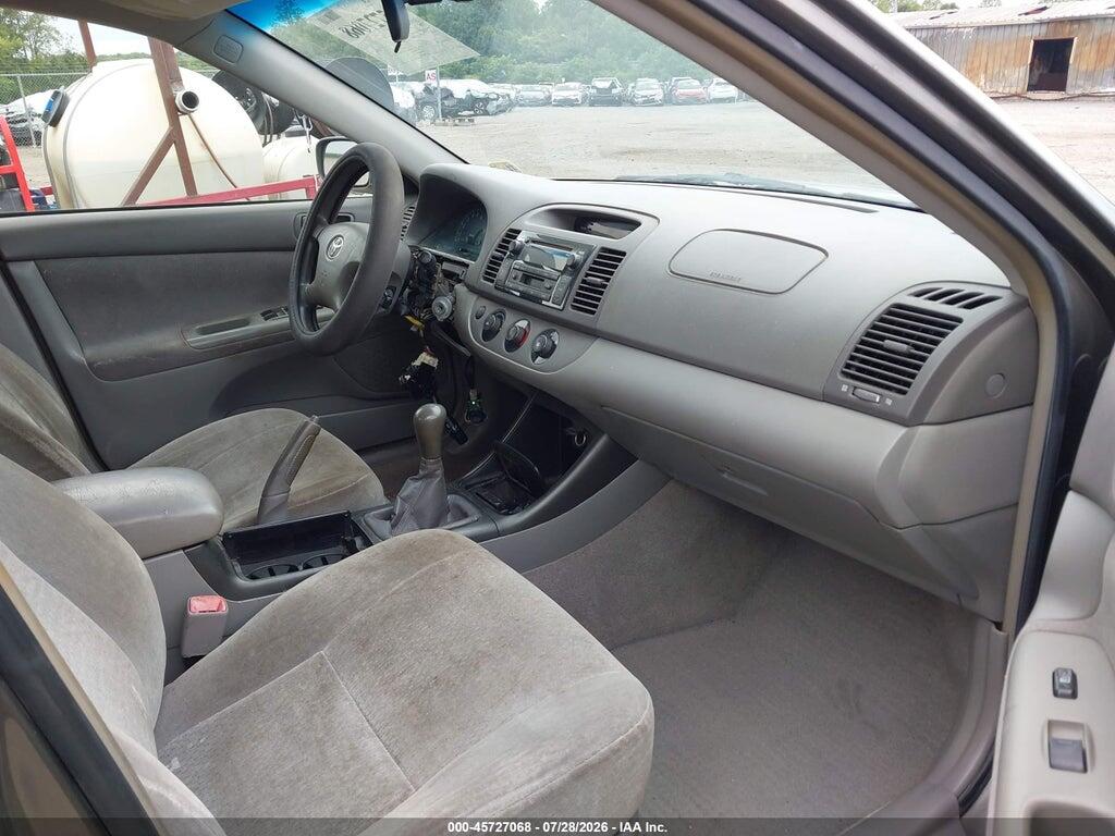 JTDBE30K440245063 2004 TOYOTA CAMRY photo no. 5