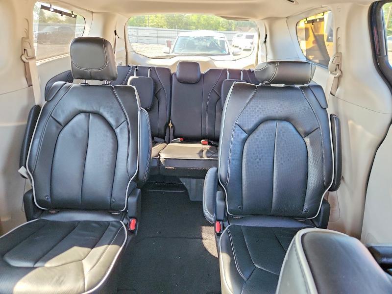 2022 CHRYSLER PACIFICA LIMITED — Фото 10 из 13
