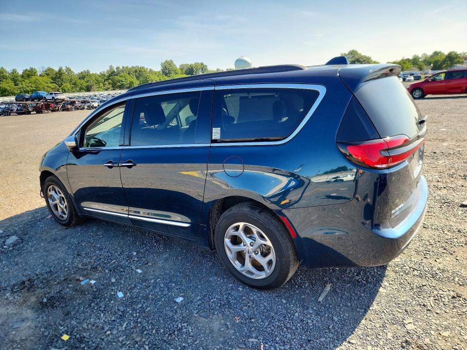 2022 CHRYSLER PACIFICA LIMITED — Фото 2 из 13