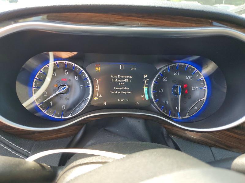 2022 CHRYSLER PACIFICA LIMITED — Фото 9 из 13