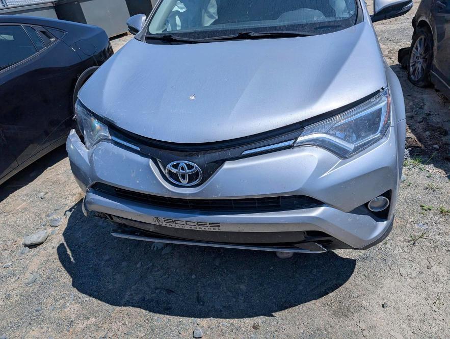 2016 TOYOTA RAV4 XLE — Фото 5 из 14