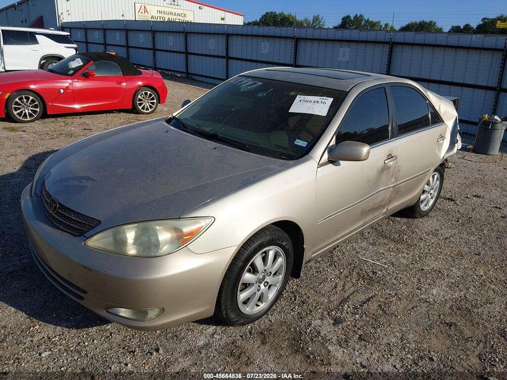 4T1BF32K84U587727 2004 TOYOTA CAMRY photo no. 2