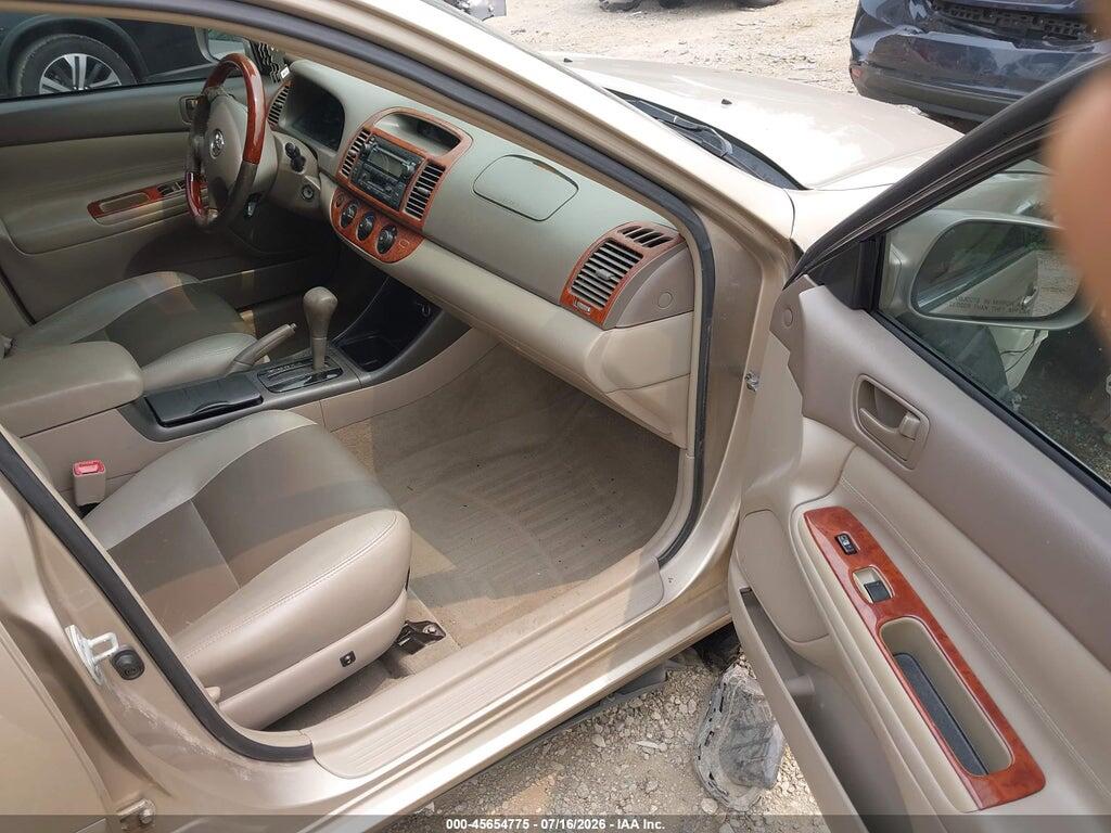 4T1BE32K04U811995 2004 TOYOTA CAMRY photo no. 5