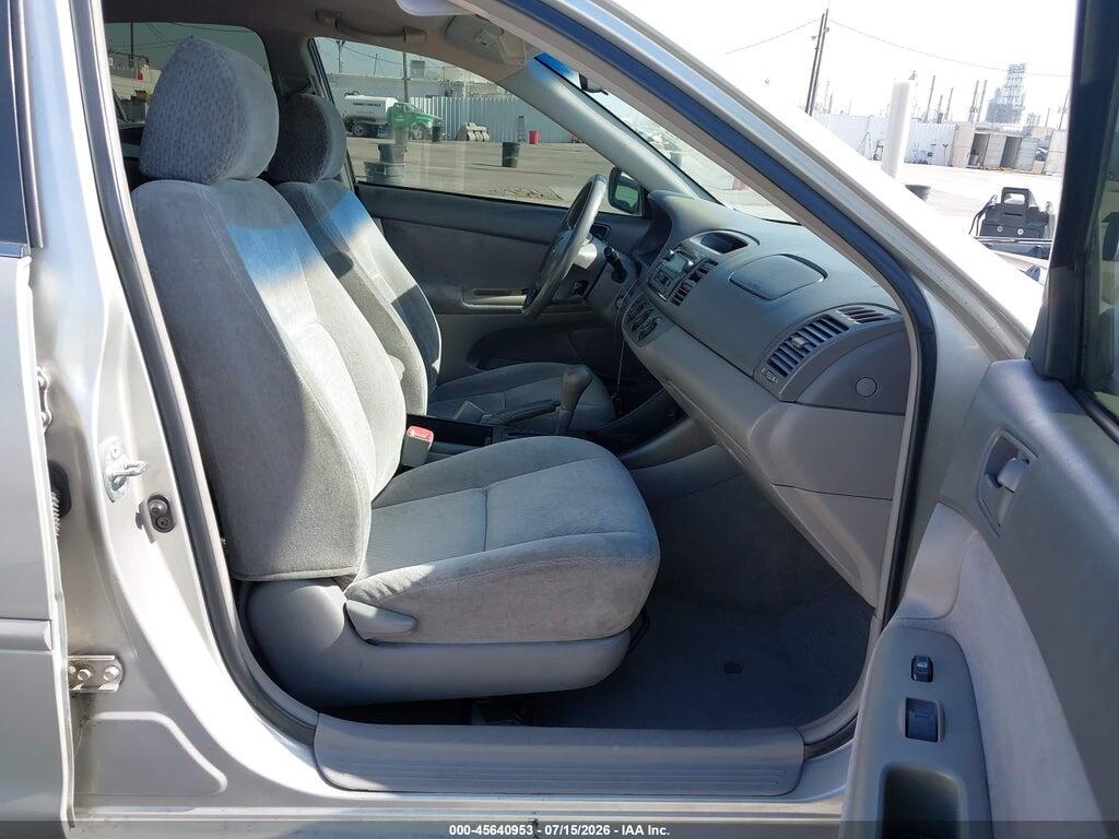 4T1BE32K04U893629 2004 TOYOTA CAMRY photo no. 5