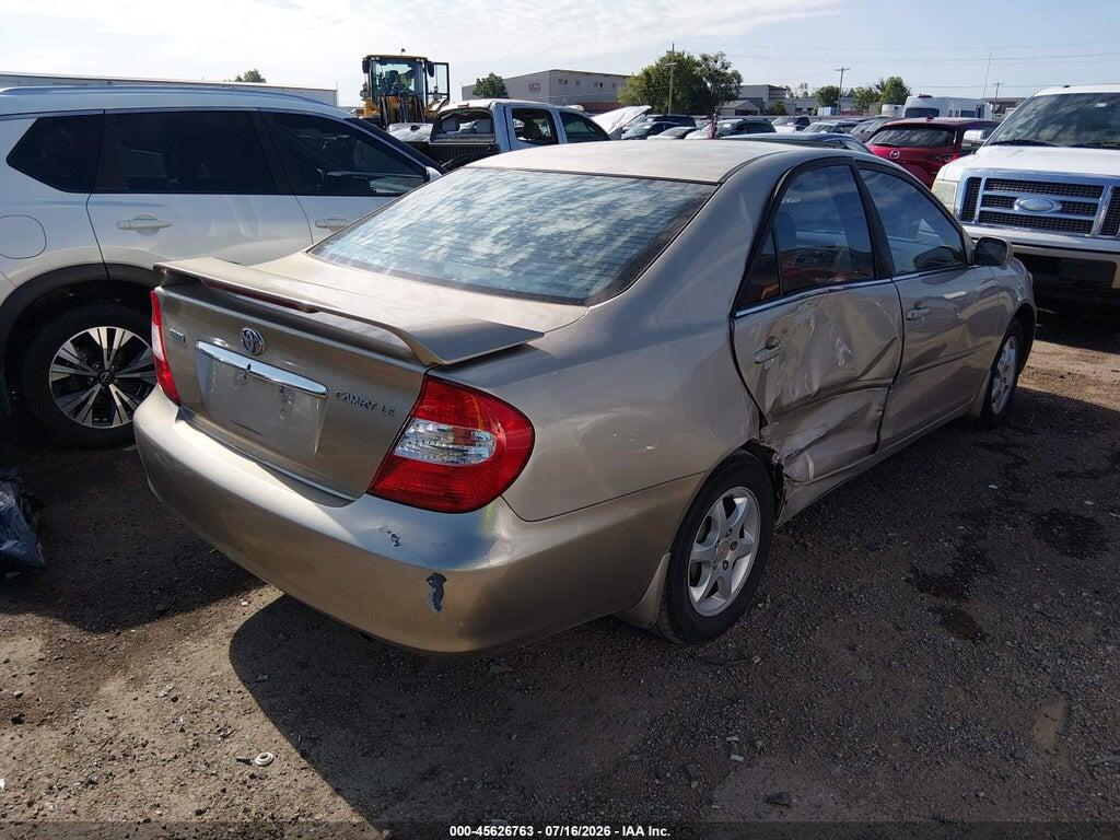 4T1BE32K14U897639 2004 TOYOTA CAMRY photo no. 4