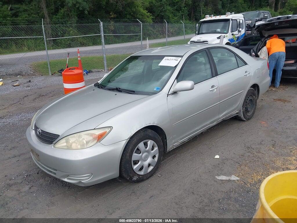 JTDBE32K340248808 2004 TOYOTA CAMRY photo no. 2