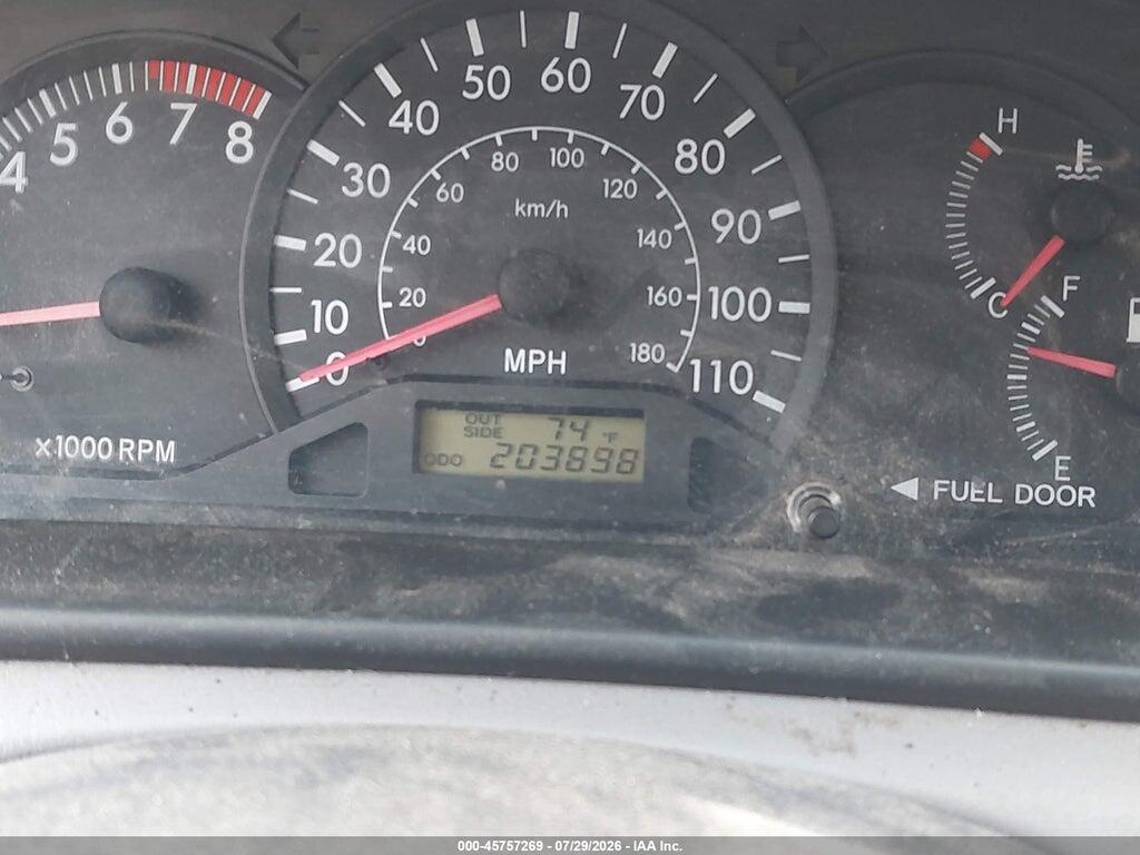 2T1BR32E24C262736 2004 TOYOTA COROLLA photo no. 7