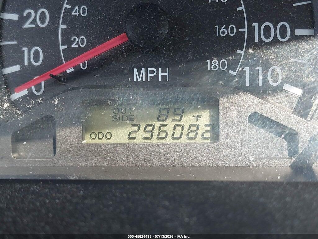 2T1BR32E34C244889 2004 TOYOTA COROLLA photo no. 7