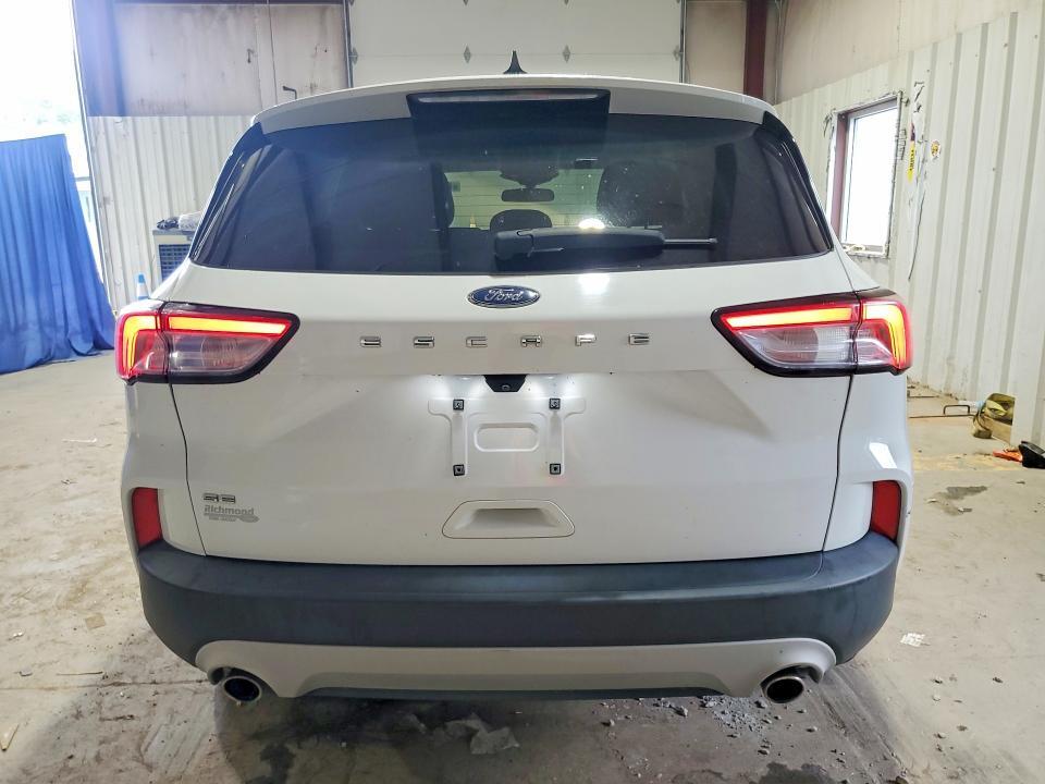 2022 FORD ESCAPE SE — Фото 6 из 13