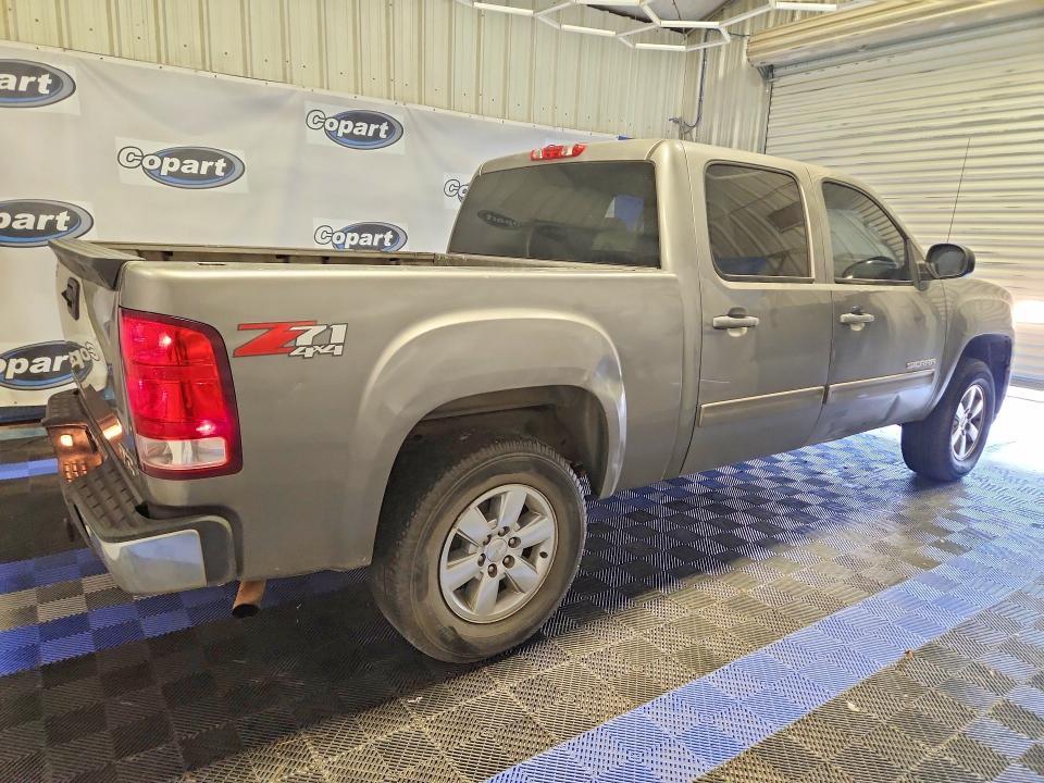 2013 GMC SIERRA K1500 SLE — Фото 3 из 12