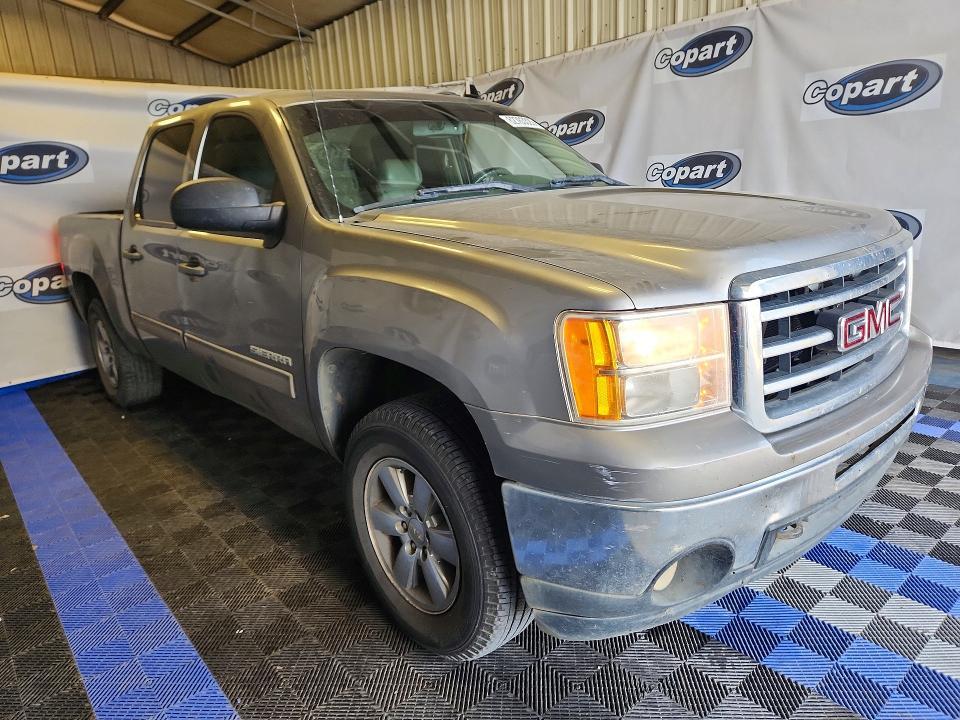 2013 GMC SIERRA K1500 SLE — Фото 4 из 12