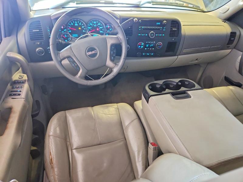 2013 GMC SIERRA K1500 SLE — Фото 8 из 12