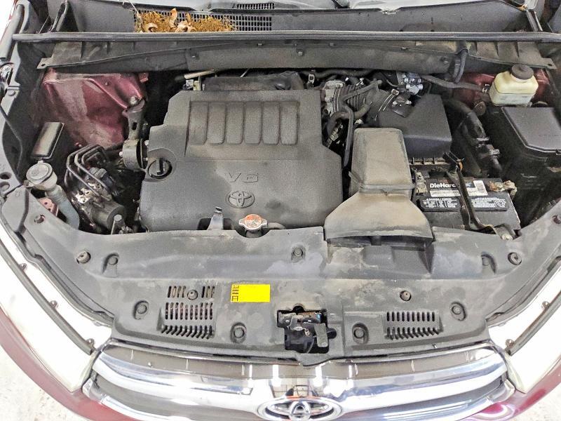 2016 TOYOTA HIGHLANDER LE PLUS — Фото 11 из 12