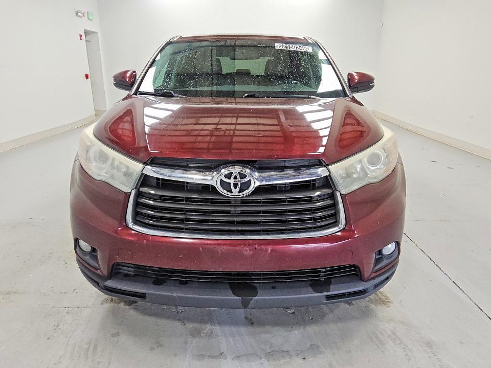 2016 TOYOTA HIGHLANDER LE PLUS — Фото 5 из 12