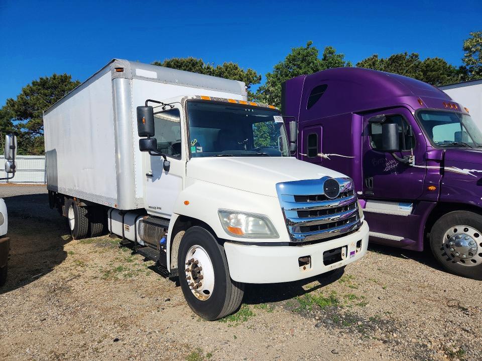 2013 HINO 258/268 - BOX TRUCK — Фото 4 из 14