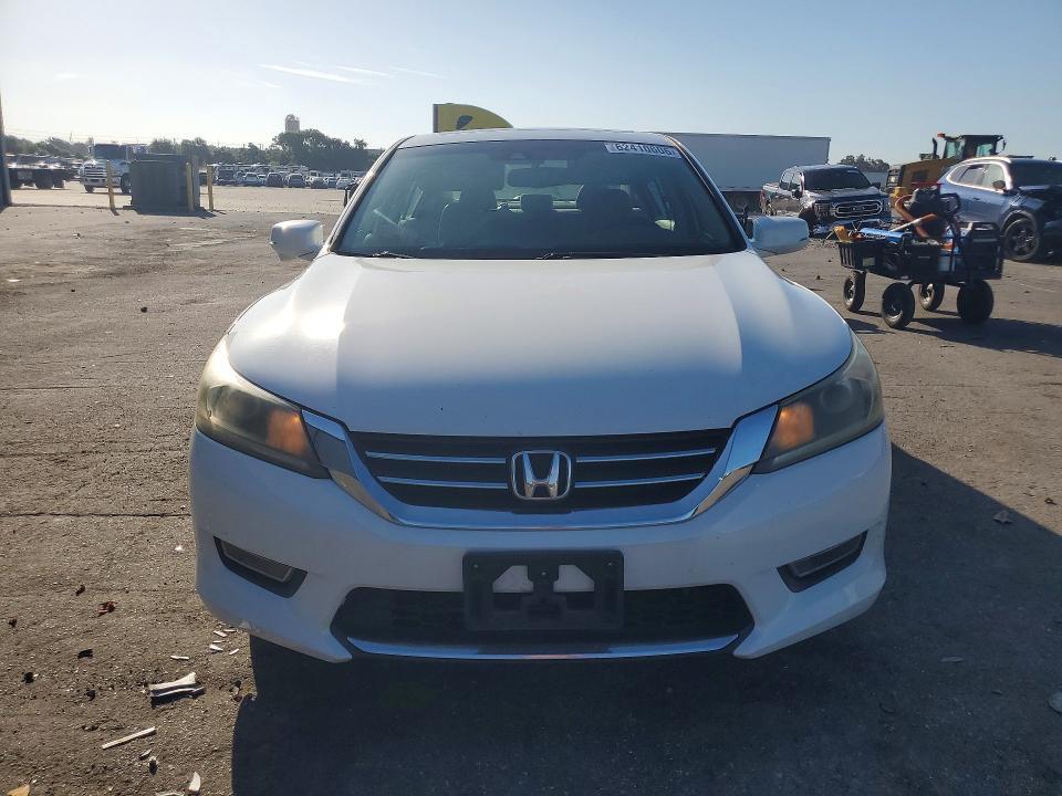 1HGCR2F87DA234956 2013 HONDA ACCORD photo no. 5