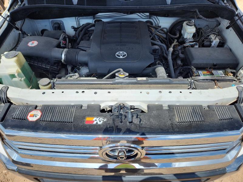 2016 TOYOTA TUNDRA CREWMAX SR5 — Фото 11 из 12