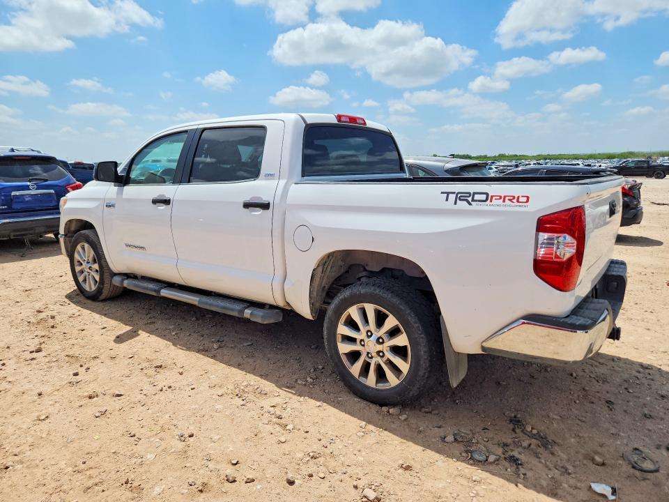 2016 TOYOTA TUNDRA CREWMAX SR5 — Фото 2 из 12