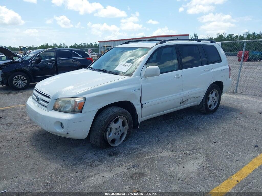 JTEEP21A340066709 2004 TOYOTA HIGHLANDER photo no. 2
