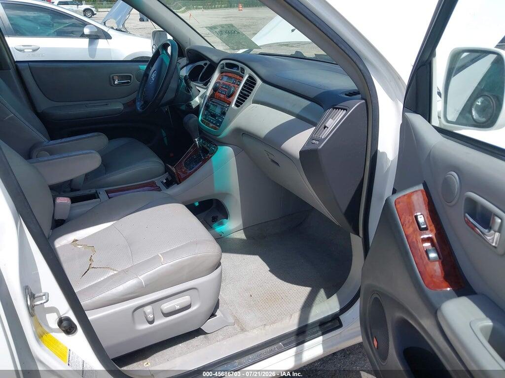 JTEEP21A340066709 2004 TOYOTA HIGHLANDER photo no. 5