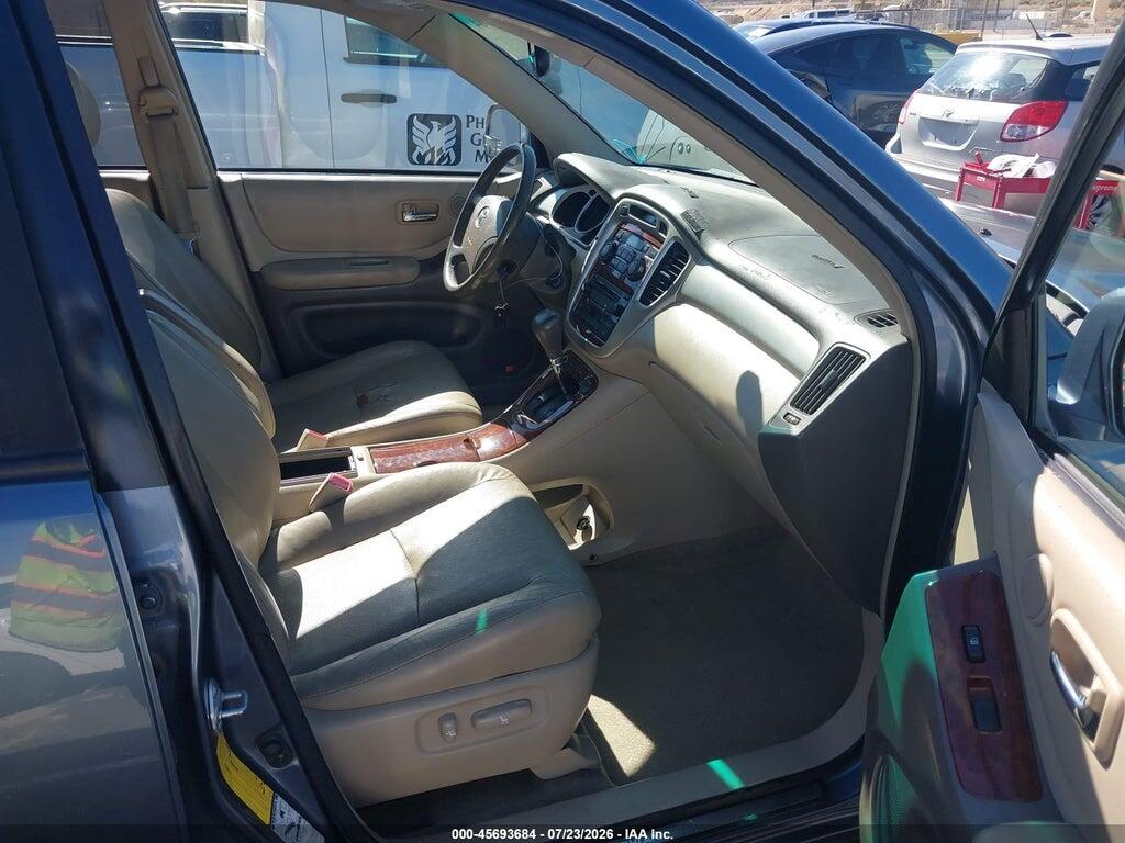 JTEEP21A040038480 2004 TOYOTA HIGHLANDER photo no. 5