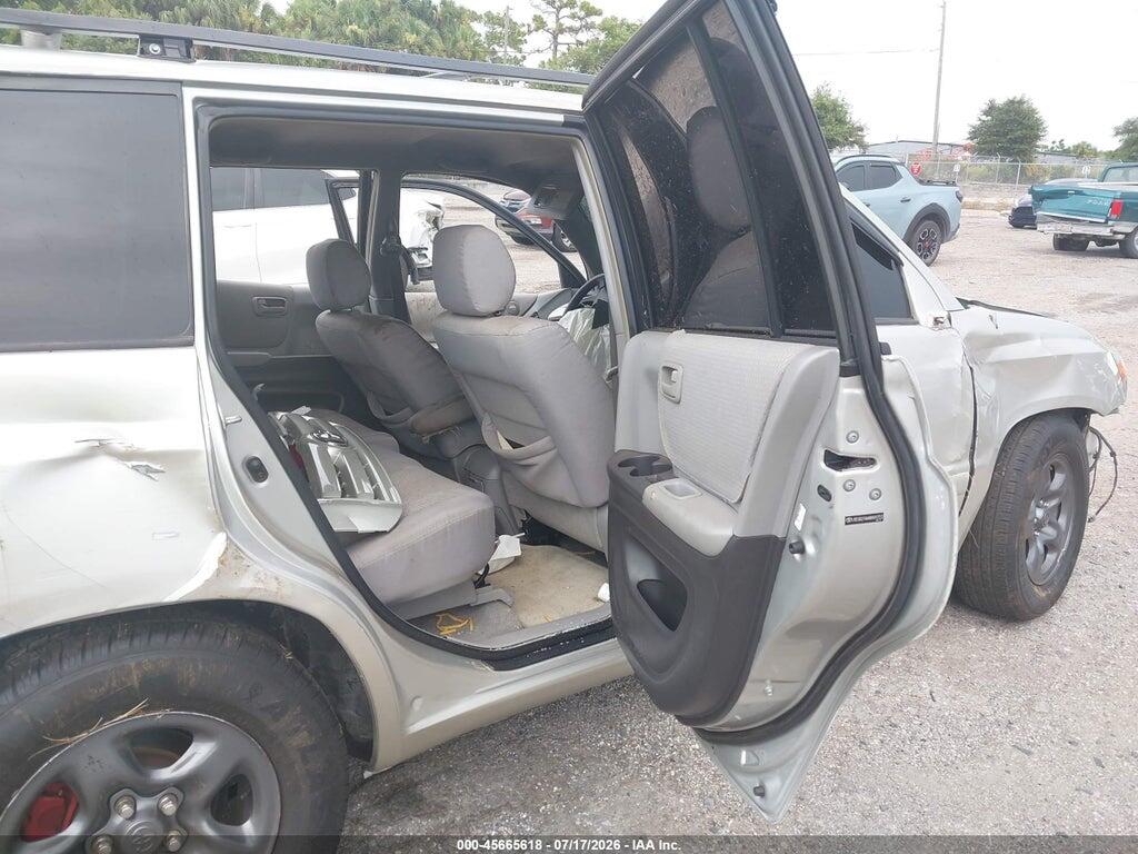 JTEGD21A440089322 2004 TOYOTA HIGHLANDER photo no. 8