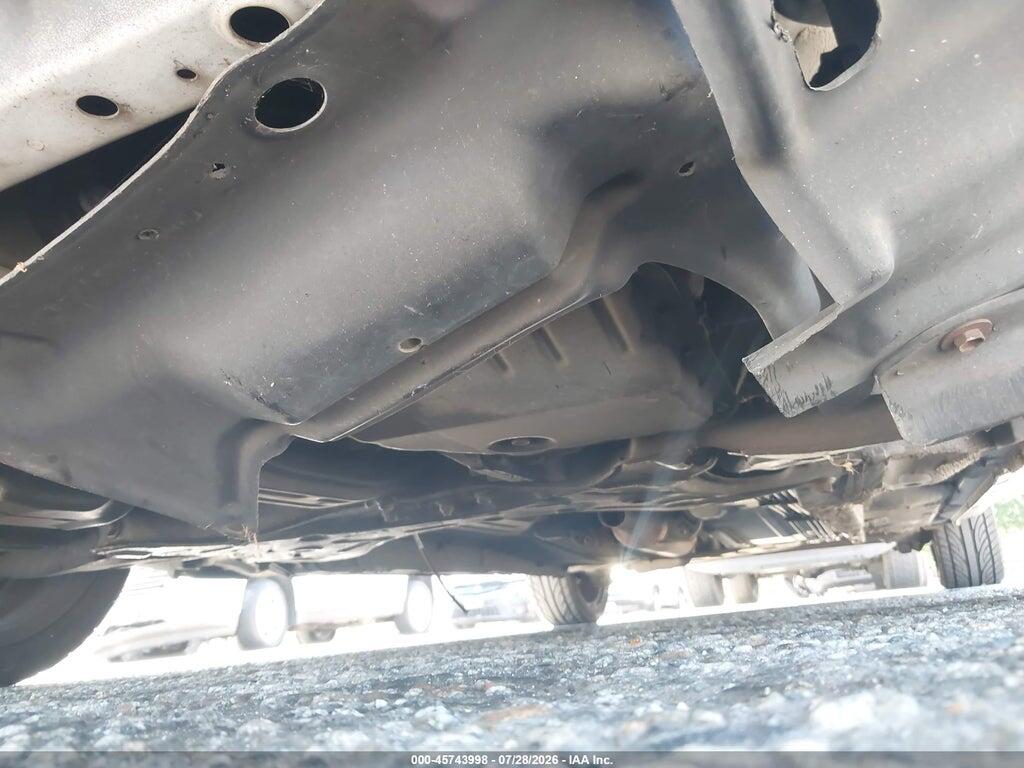 2T1KR32EX4C286072 2004 TOYOTA MATRIX photo no. 12