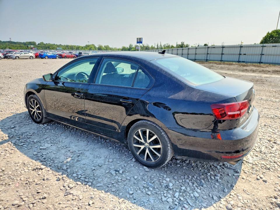 3VWB67AJ0GM389878 2016 VOLKSWAGEN JETTA photo no. 2