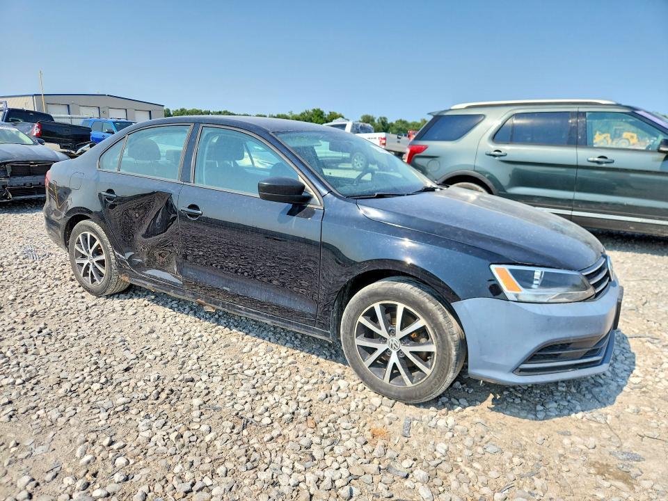 3VWB67AJ0GM389878 2016 VOLKSWAGEN JETTA photo no. 4