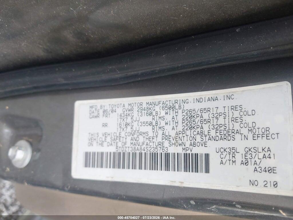 5TDZT38A84S235763 2004 TOYOTA SEQUOIA photo no. 9