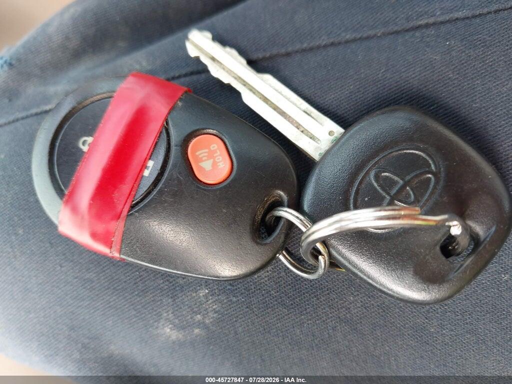 5TDZA22C84S083994 2004 TOYOTA SIENNA photo no. 11