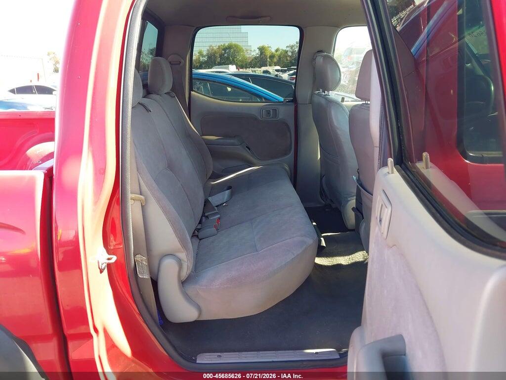 5TEGN92N04Z455613 2004 TOYOTA TACOMA photo no. 8