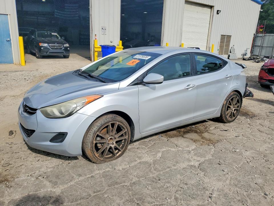 5NPDH4AE8DH156629 2013 HYUNDAI ELANTRA photo no. 1