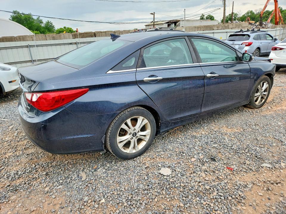 5NPEC4ACXDH693309 2013 HYUNDAI SONATA photo no. 3