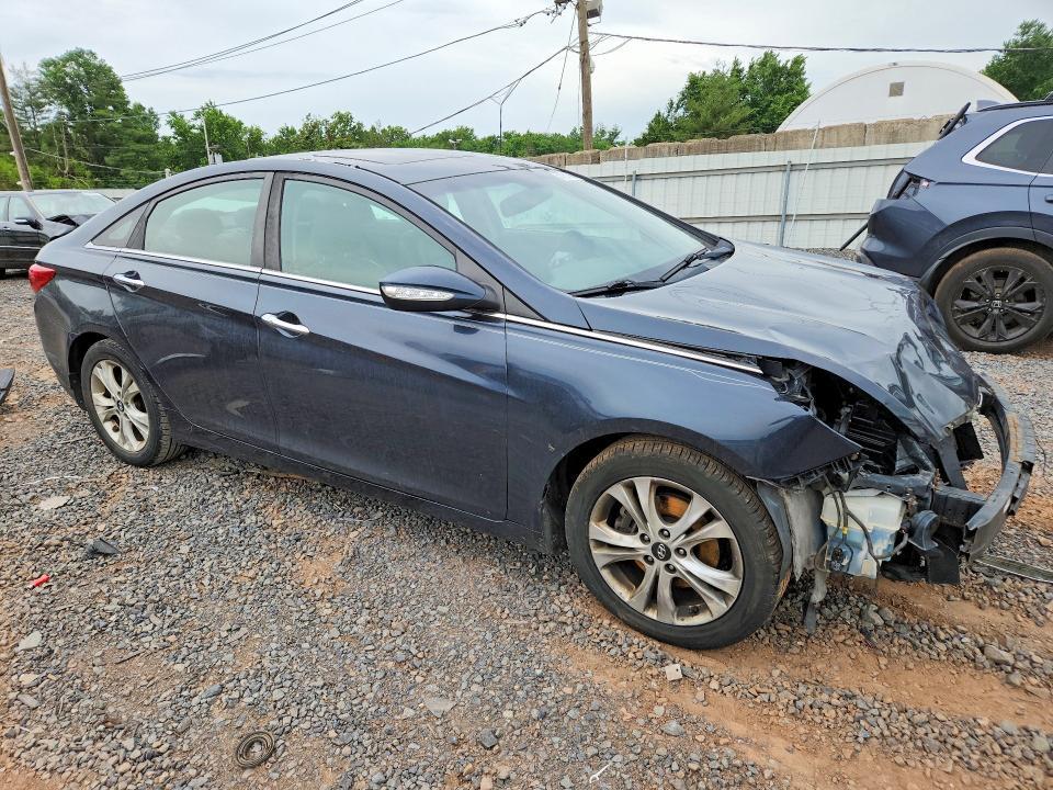 5NPEC4ACXDH693309 2013 HYUNDAI SONATA photo no. 4