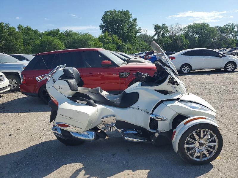 2017 CAN-AM SPYDER ROADSTER 2BXNBDD20HV002956