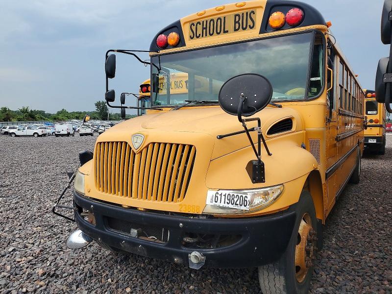 2013 IC CORPORATION CE SERIES SCHOOL - SCHOOL BUS — Фото 2 из 10