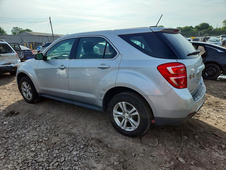 2017 CHEVROLET EQUINOX LS — Фото 2 из 13