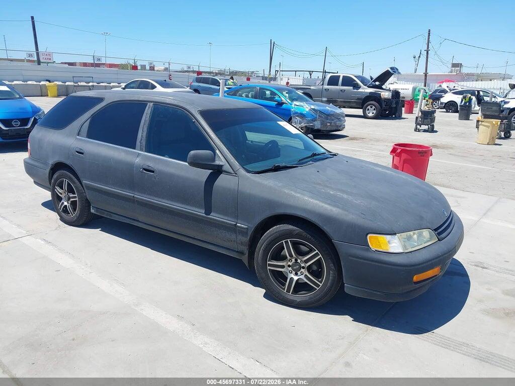 1HGCE1824SA010541 1995 HONDA ACCORD photo no. 1