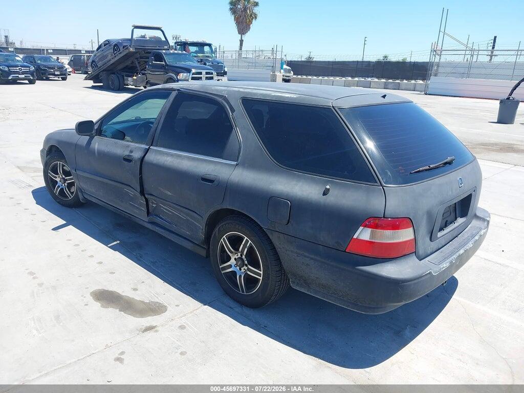 1HGCE1824SA010541 1995 HONDA ACCORD photo no. 3