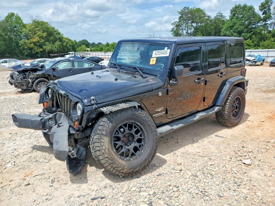 2013 JEEP WRANGLER UNLIMITED SAHARA