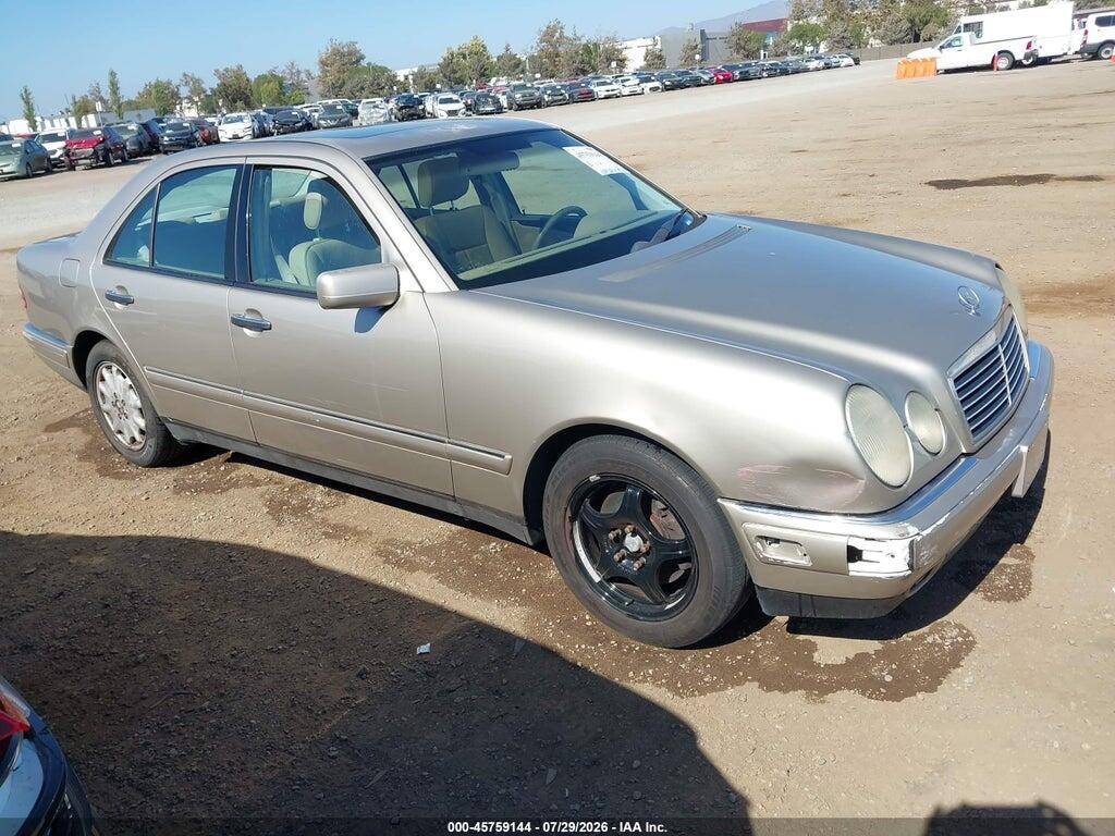 WDBJF65H5XA875145 1999 MERCEDES-BENZ E 320 photo no. 1