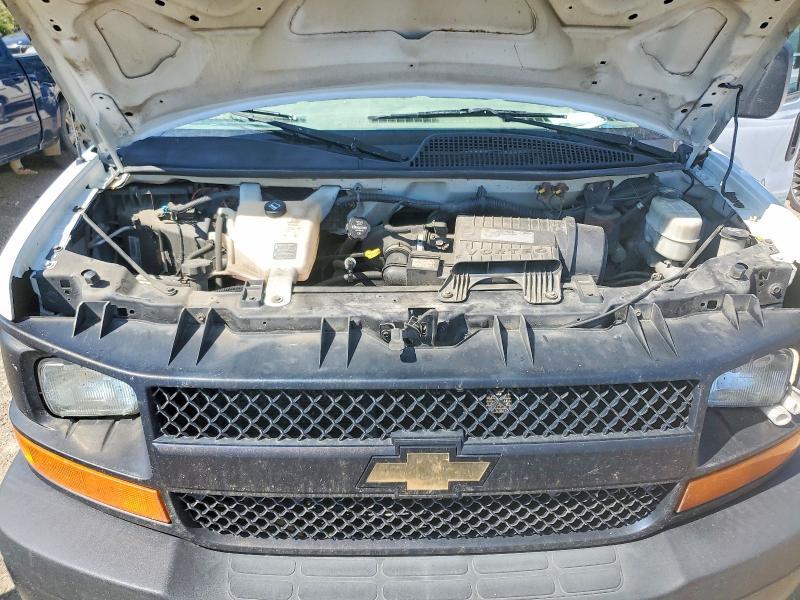 1GCZGGFF8H1108301 2017 CHEVROLET EXPRESS 3500 photo no. 12
